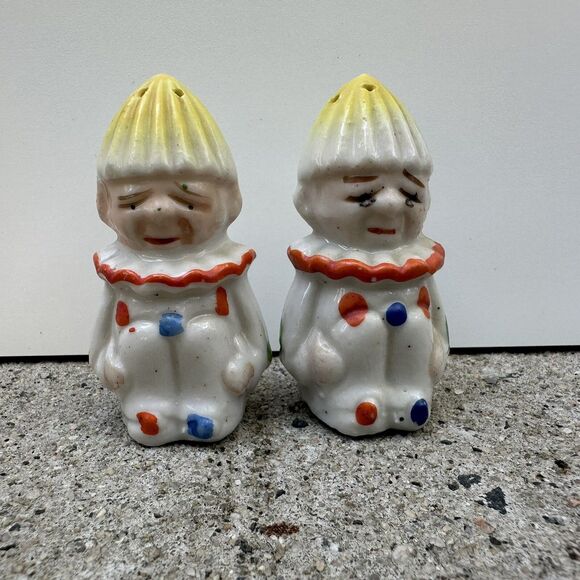 Vintage Sad Circus Clown Ceramic Salt Pepper Shakers Japan 2.5" Polka Dot - Picture 1 of 10